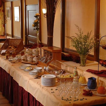 Hotel Gasthaus Zum Kellermann 그라페나우 외부 사진