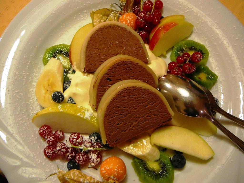 Hotel Gasthaus Zum Kellermann 그라페나우 외부 사진